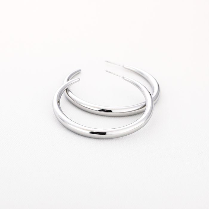Basic Aila Hoops Earrings - Silver