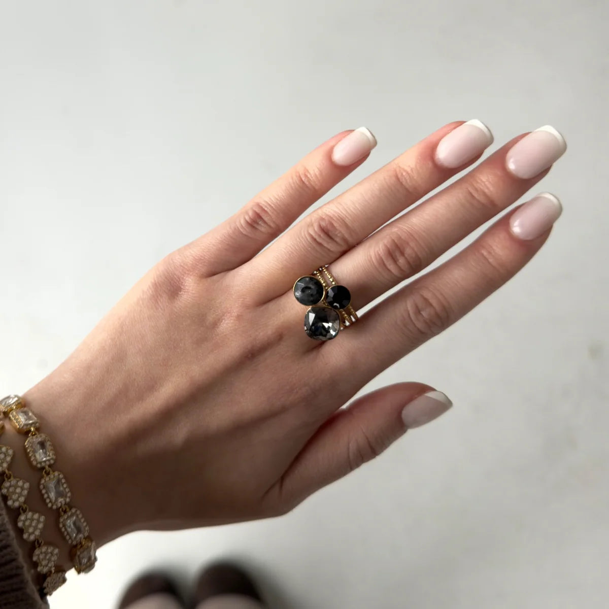 Desiree Black Ring - Gold