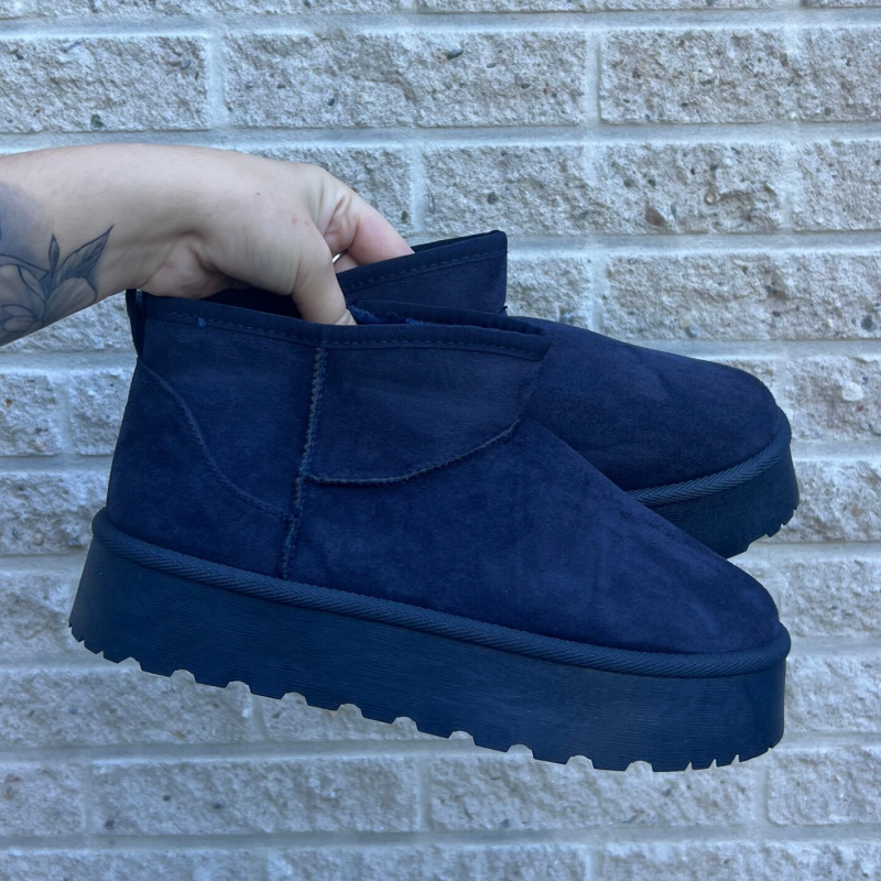 Fluffy Boots - Navy