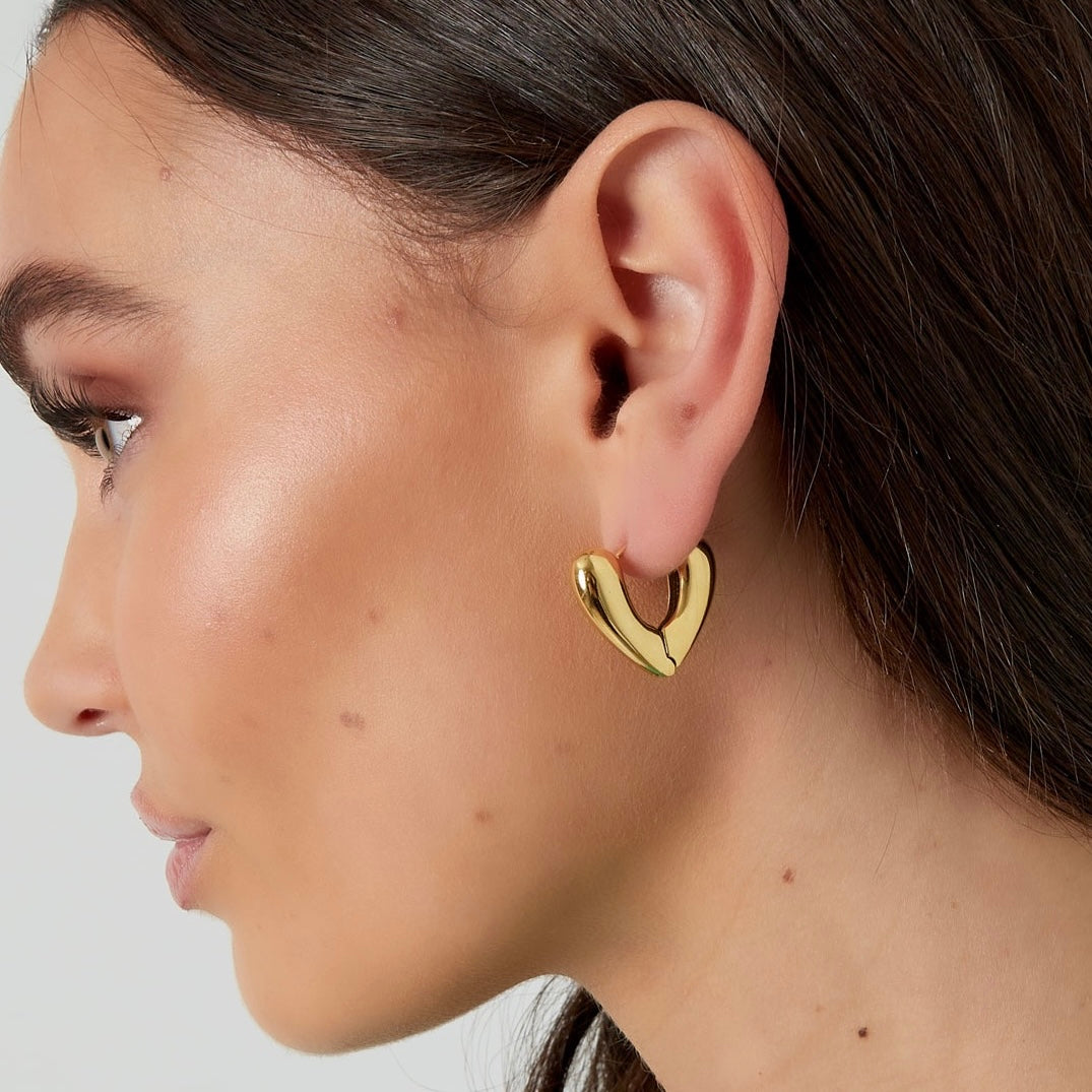 V Figure Earrings - Gold