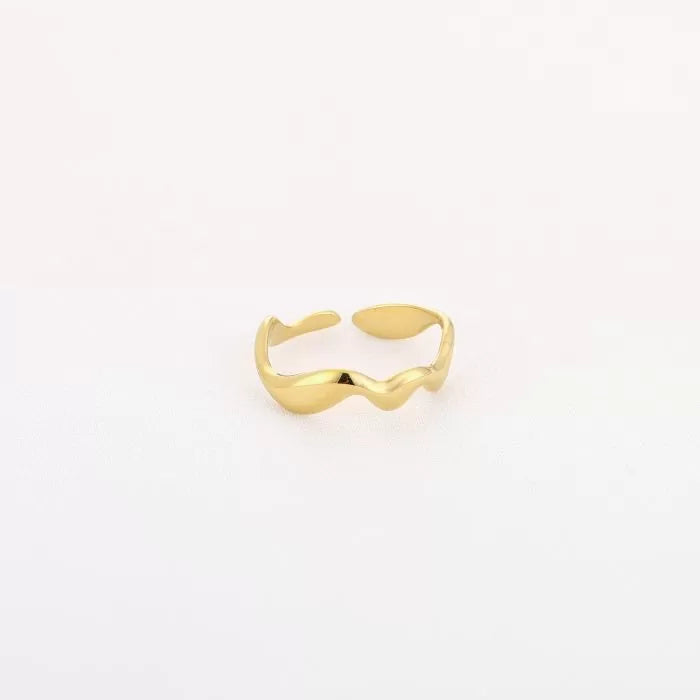 Classic Wave Ring - Gold