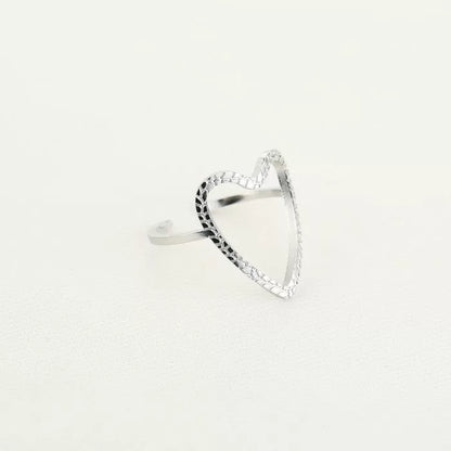 Dot Heart Ring - Silver