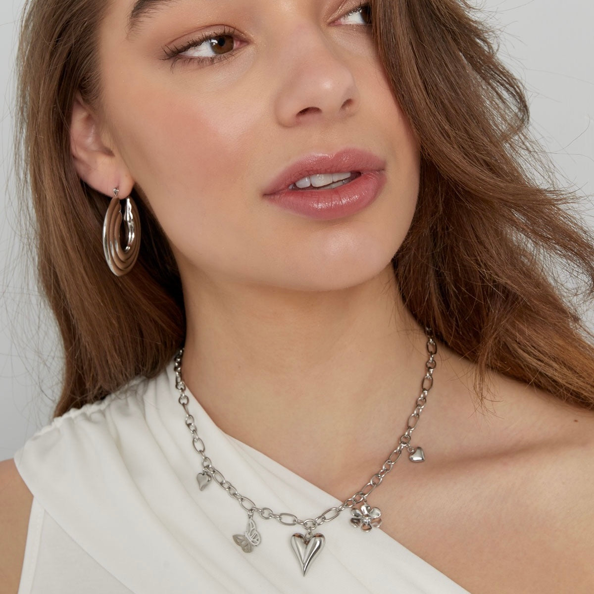 Figure Love Butterfly Necklace - Silver - Sieradenbycelin Sieradenbycelin Sieradenbycelin