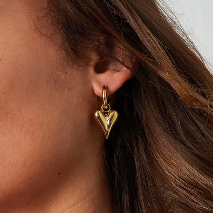 Tessa Small Heart Earrings - Gold