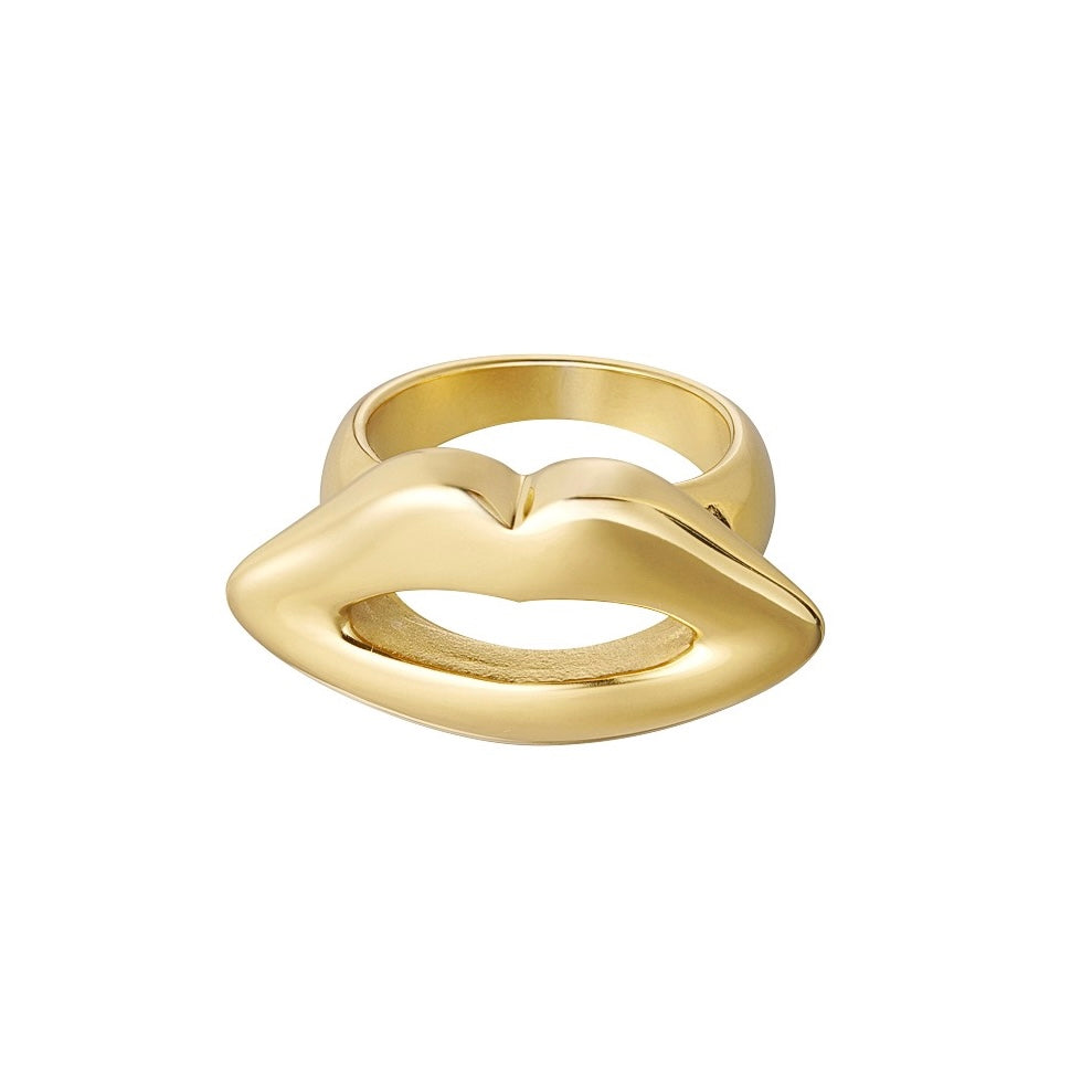 Kiss Ring - Gold - Sieradenbycelin Sieradenbycelin Sieradenbycelin