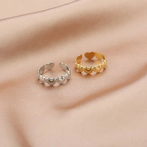 Lot Heart Ring - Gold - Sieradenbycelin Sieradenbycelin Sieradenbycelin