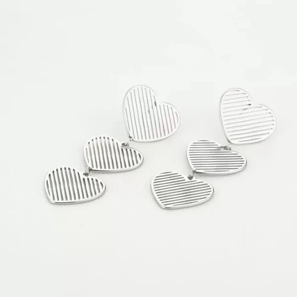 Motivy Heart Earrings - Silver