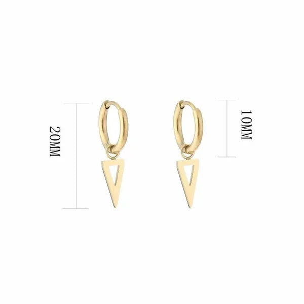 Basic Anouk Earrings - Gold - Sieradenbycelin Sieradenbycelin Sieradenbycelin