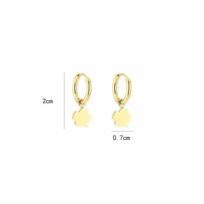 Basic Clover Earrings - Gold - Sieradenbycelin Sieradenbycelin Sieradenbycelin