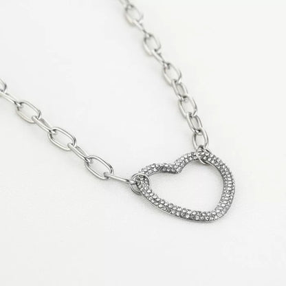 Zirkonia Heart Chain Necklace - Silver