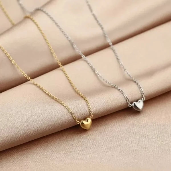 Basic Heart Necklace - Gold - Sieradenbycelin Sieradenbycelin Sieradenbycelin