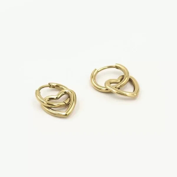 Dewi Heart Earrings - Gold - Sieradenbycelin Sieradenbycelin Sieradenbycelin